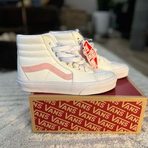 Vans Sk8 Hi White With Light Pink